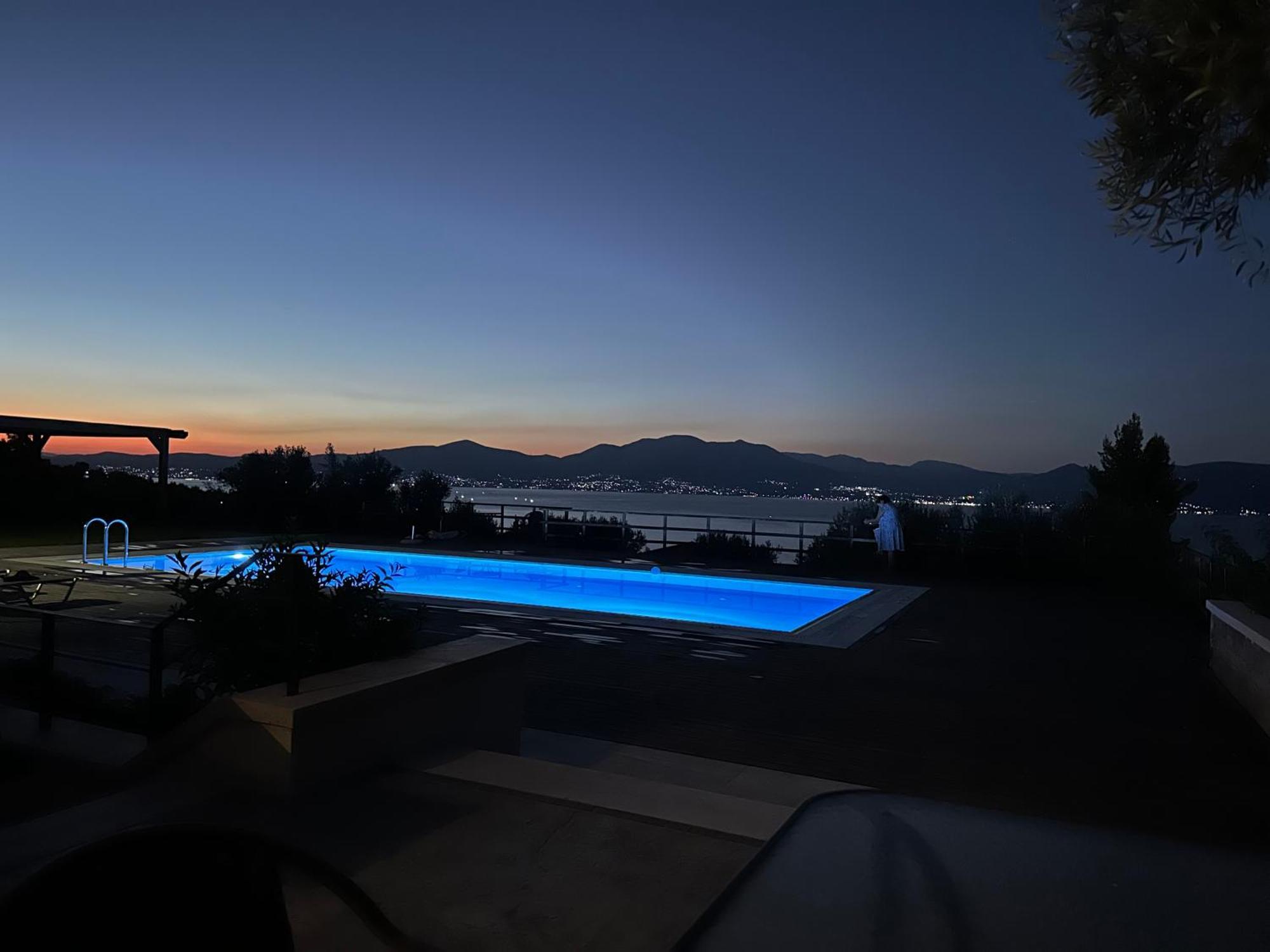 Villa Kalamos / Sea View And Pool Nearby Athens Exterior foto