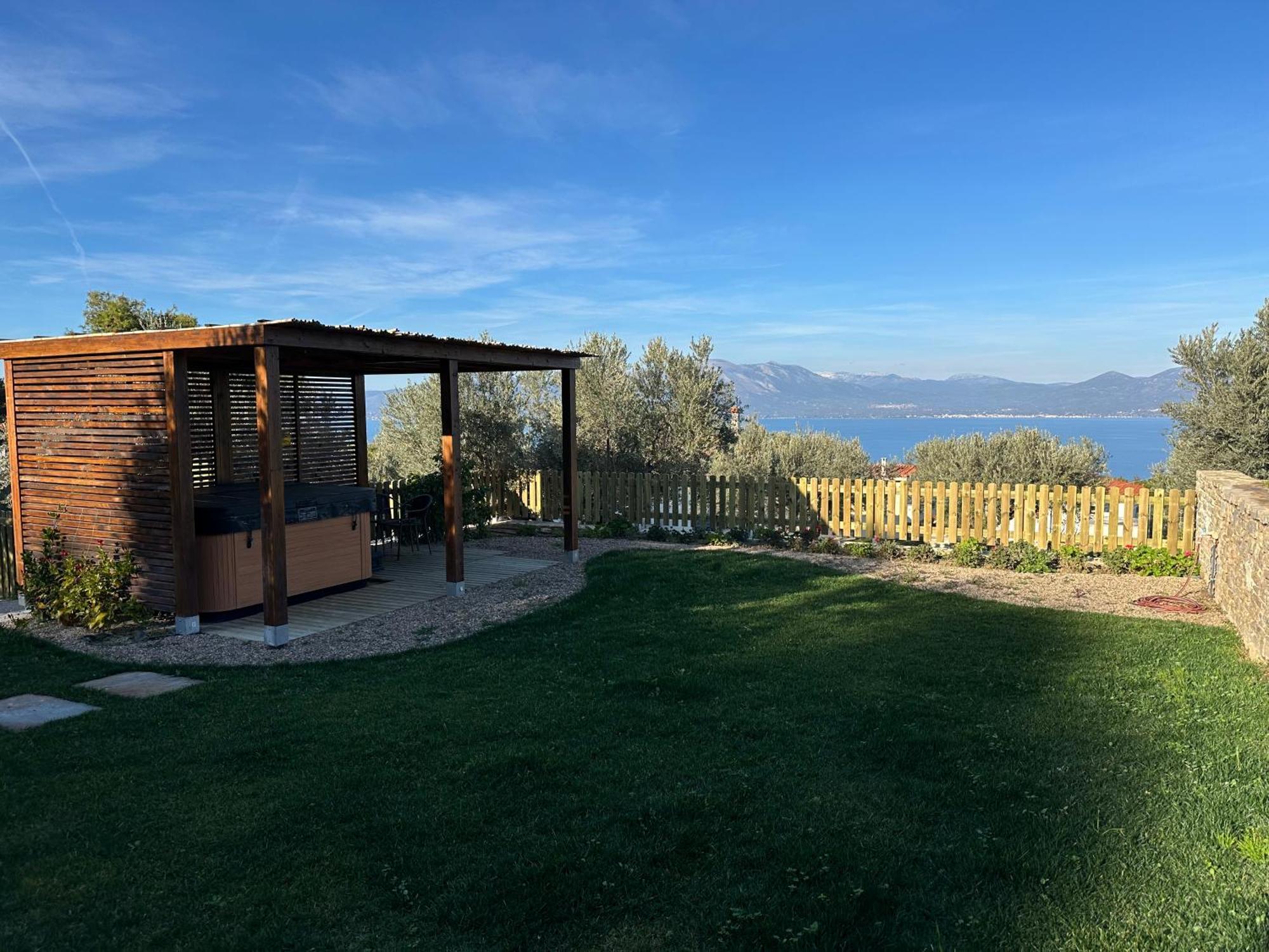 Villa Kalamos / Sea View And Pool Nearby Athens Exterior foto