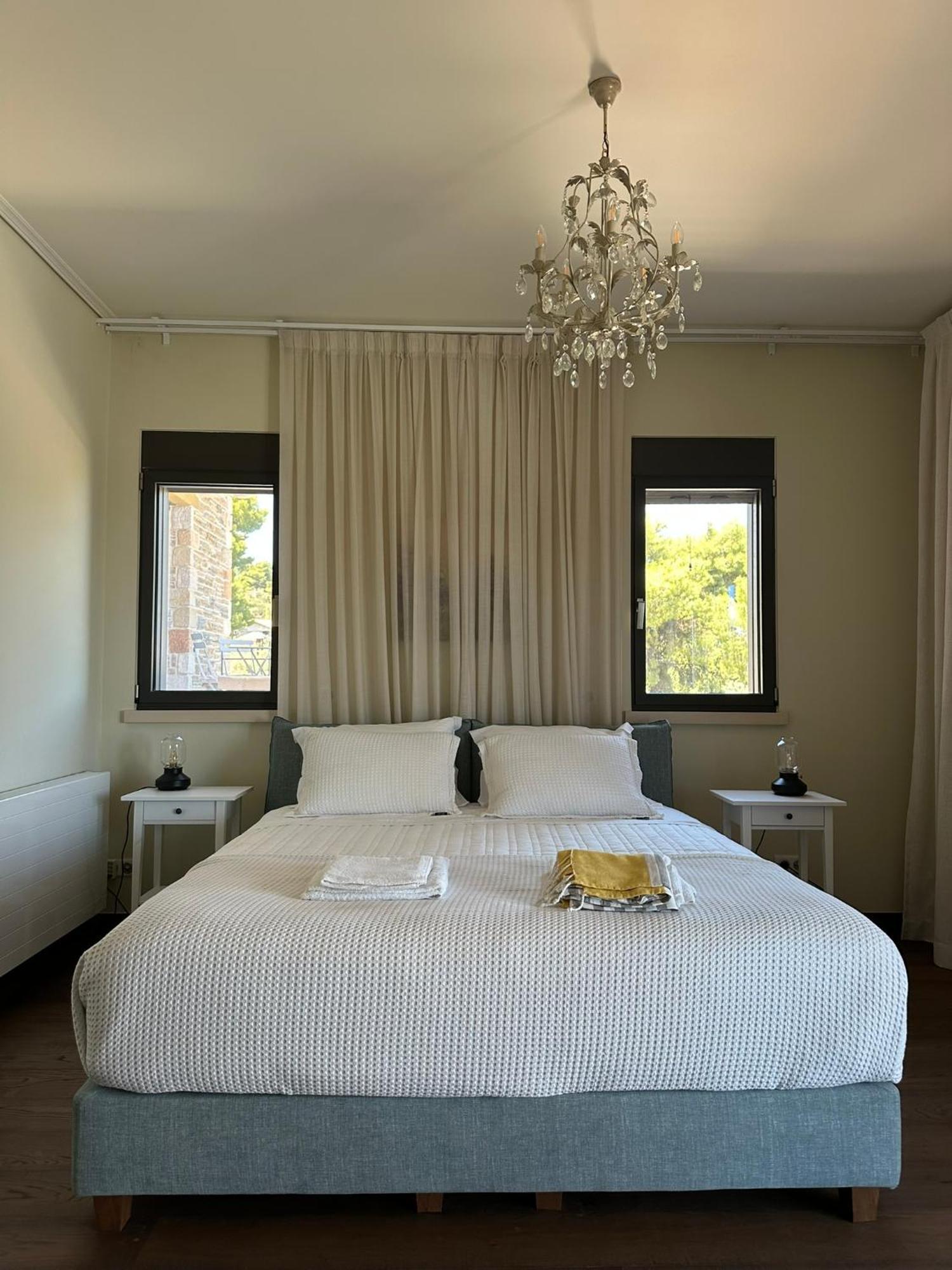 Villa Kalamos / Sea View And Pool Nearby Athens Exterior foto
