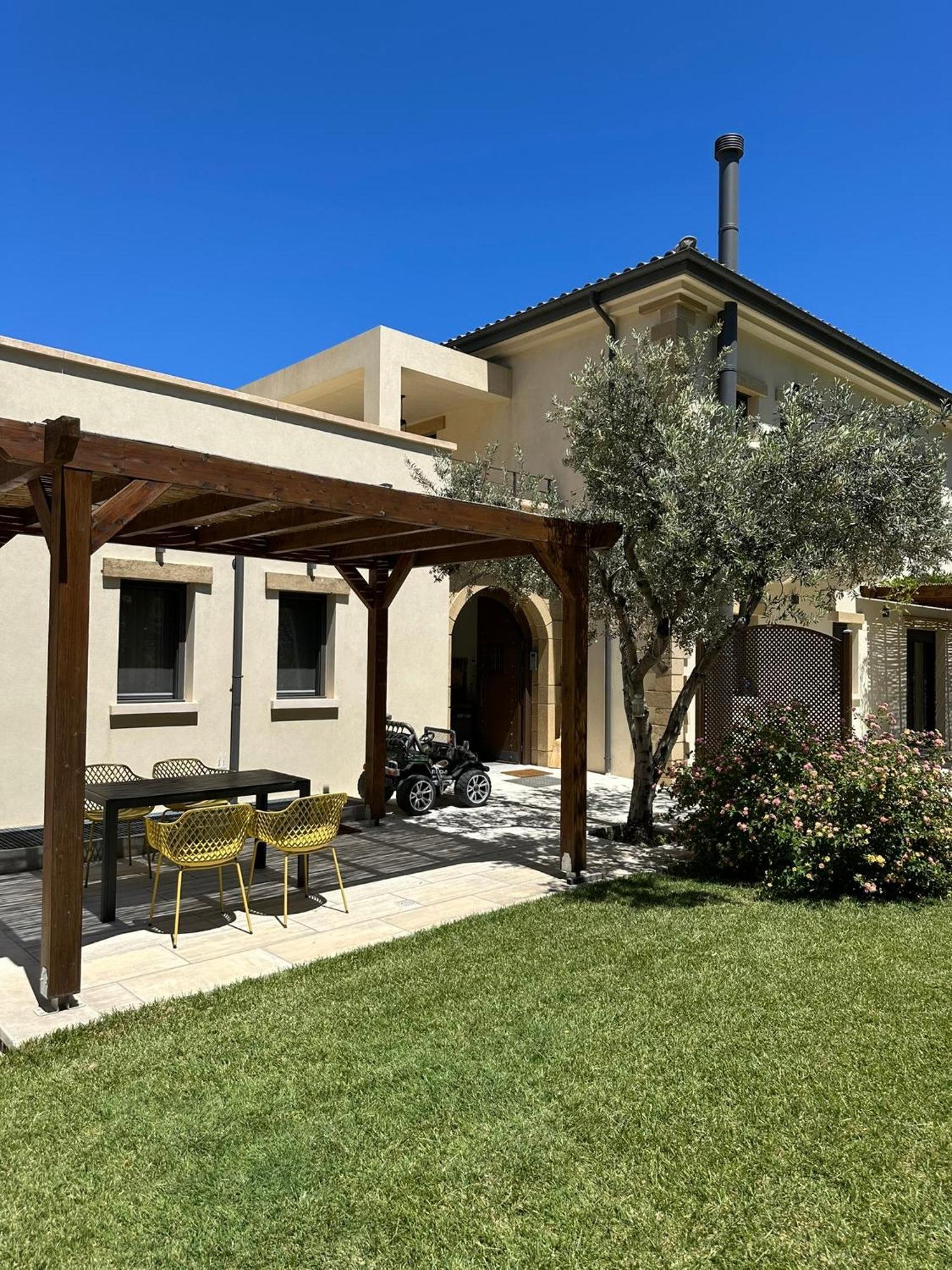 Villa Kalamos / Sea View And Pool Nearby Athens Exterior foto